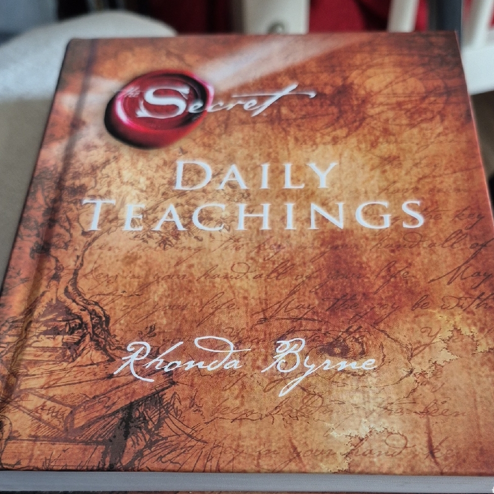The Secret Daily Teachings Book